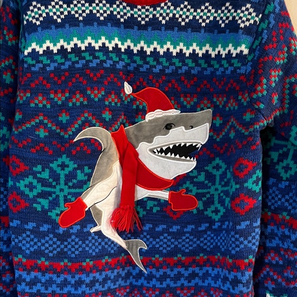 Blizzard Bay Ugly Christmas Sweater Mens Sz M Jaws Shark w/Scarf & Hat Fair Isle - Picture 2 of 6